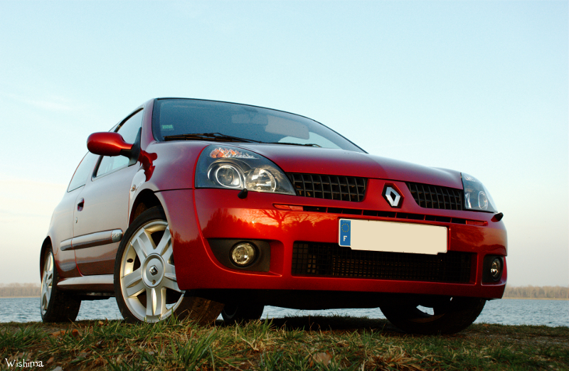 [Image: Renault_Clio_2_RS_4_by_WisHima.jpg]